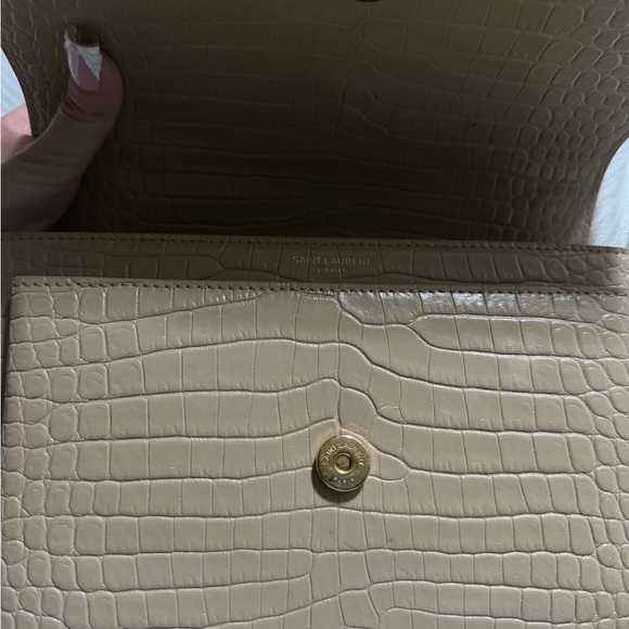 Yves Saint Laurent Tan Croc-Embossed Crossbody with Gold Chain - Picture 2 of 4